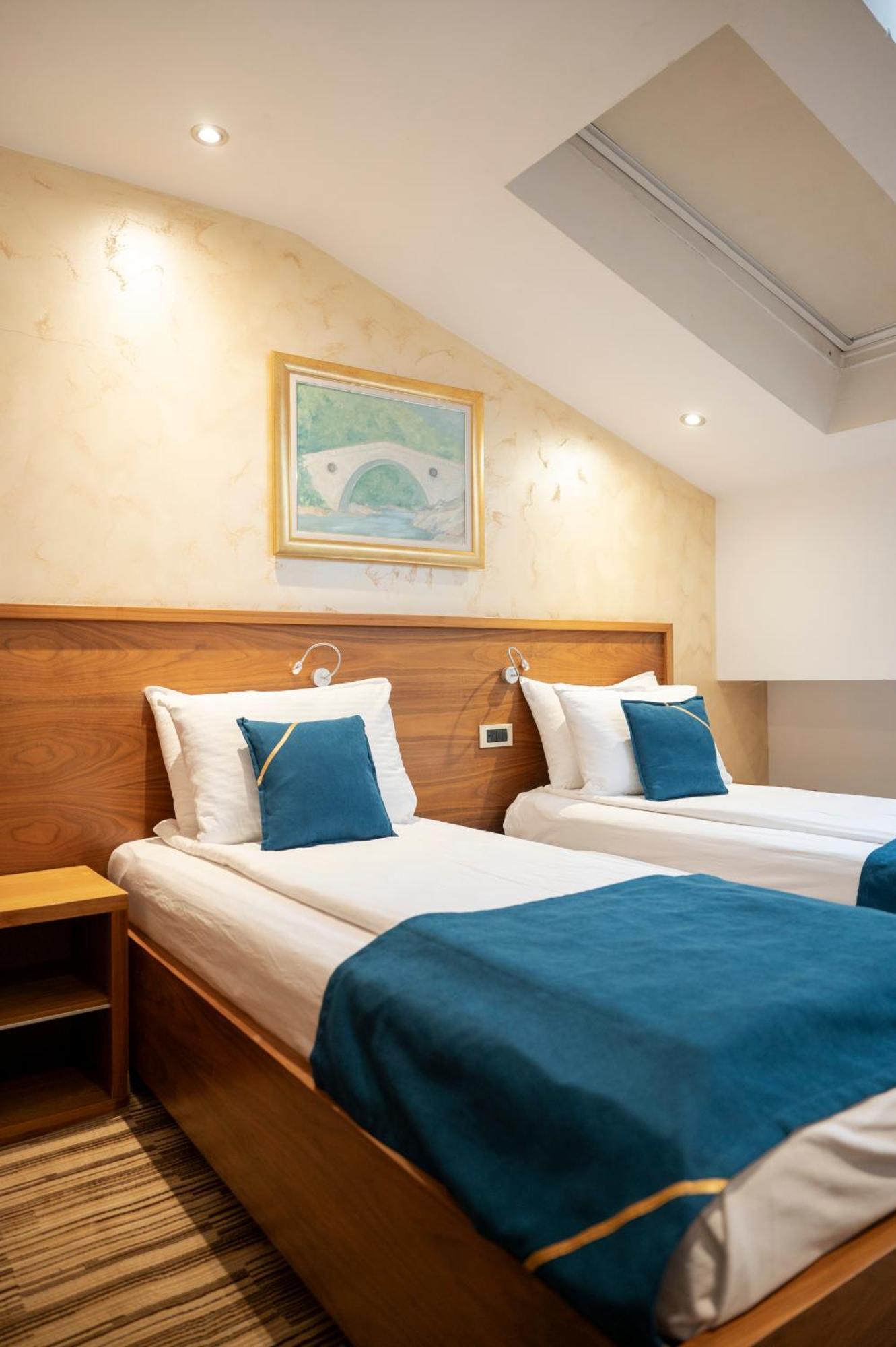 סראייבו Hotel Bistrik City Center מראה חיצוני תמונה