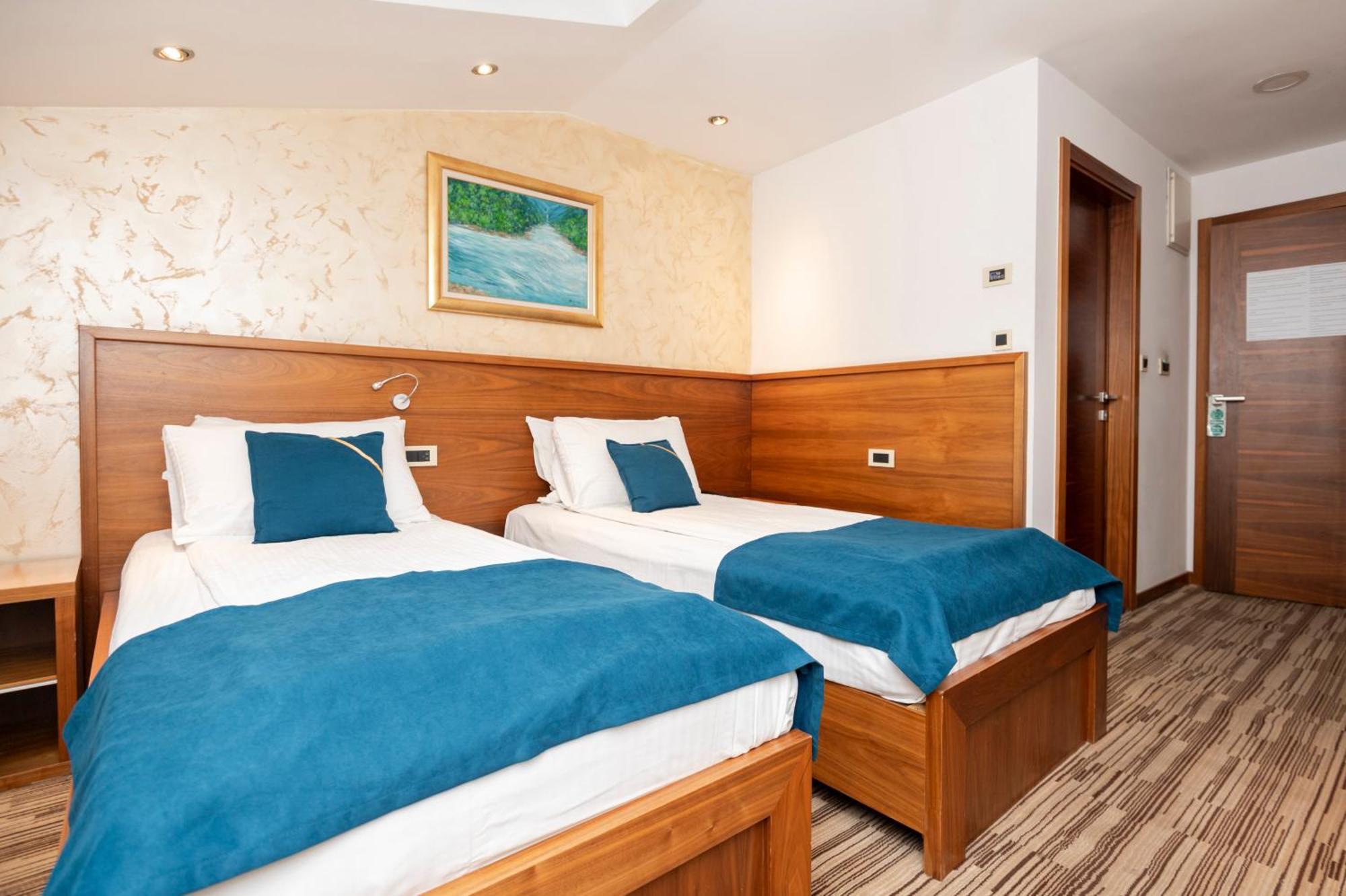 סראייבו Hotel Bistrik City Center מראה חיצוני תמונה