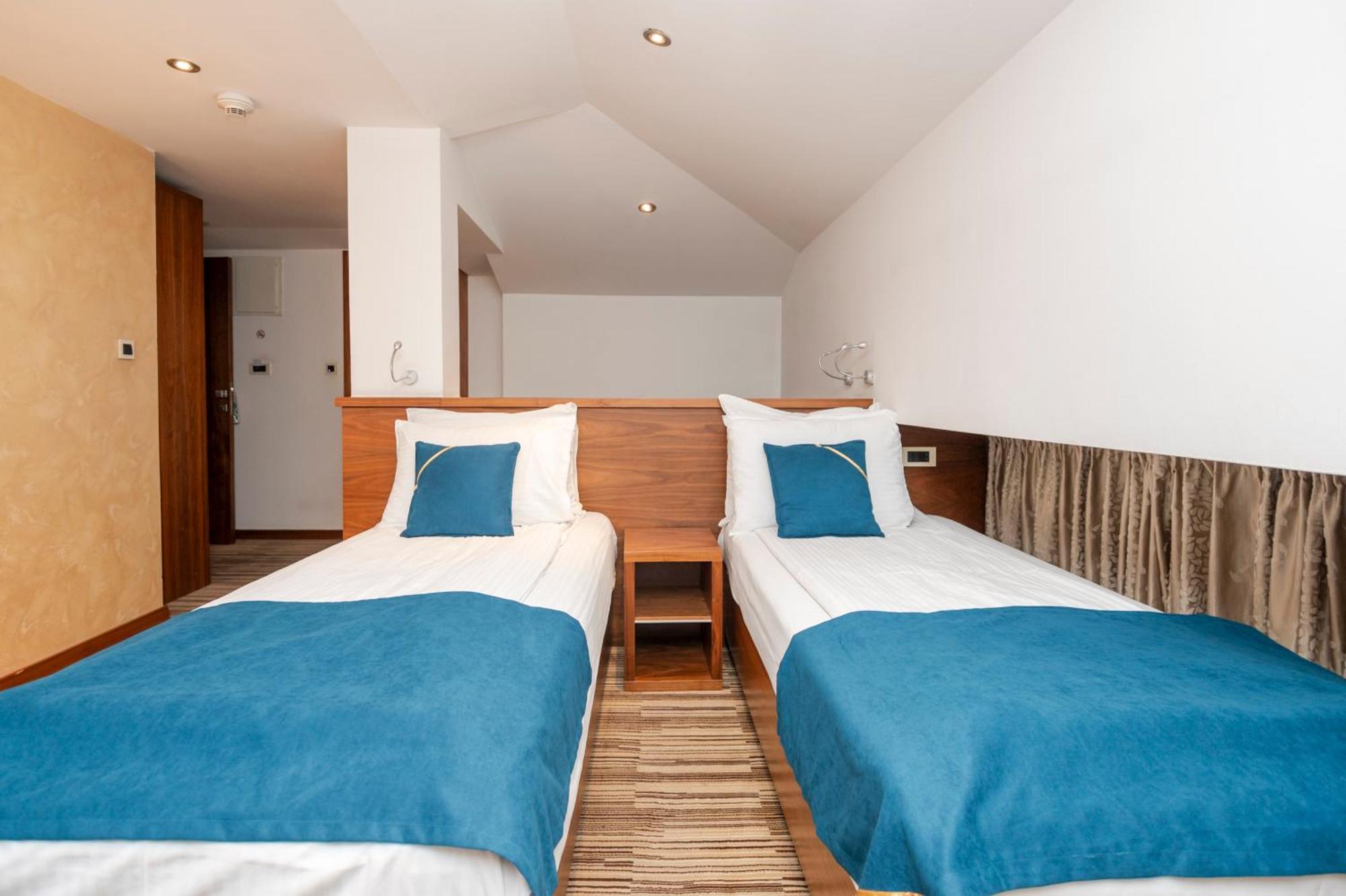 סראייבו Hotel Bistrik City Center מראה חיצוני תמונה
